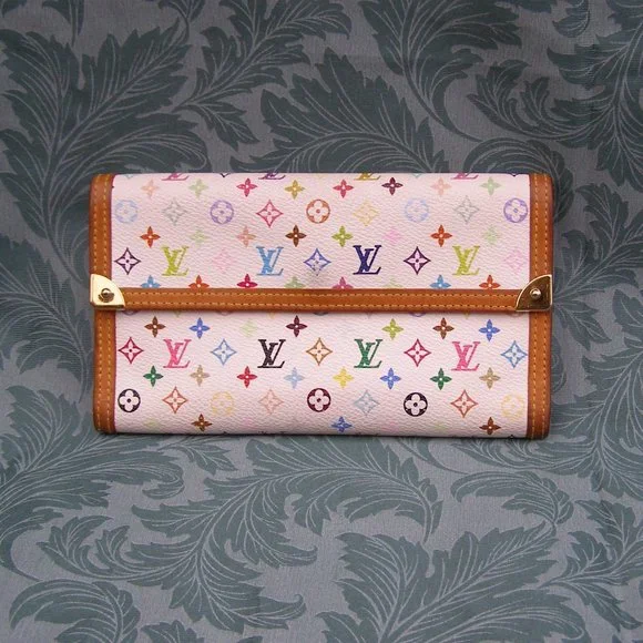 RARE Louis Vuitton x Murakami International Wallet EUC - Picture 3 of 16